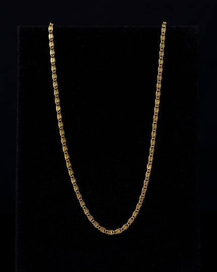 Cadena Clip 3mm – 45cm  Geometría que estiliza.