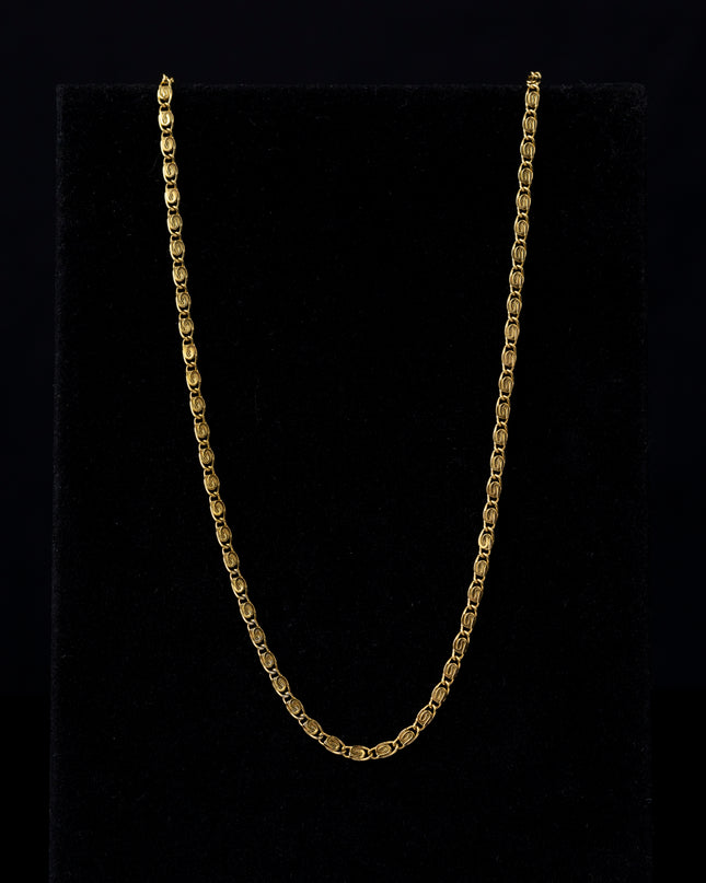 Cadena Clip 3mm – 45cm  Geometría que estiliza.